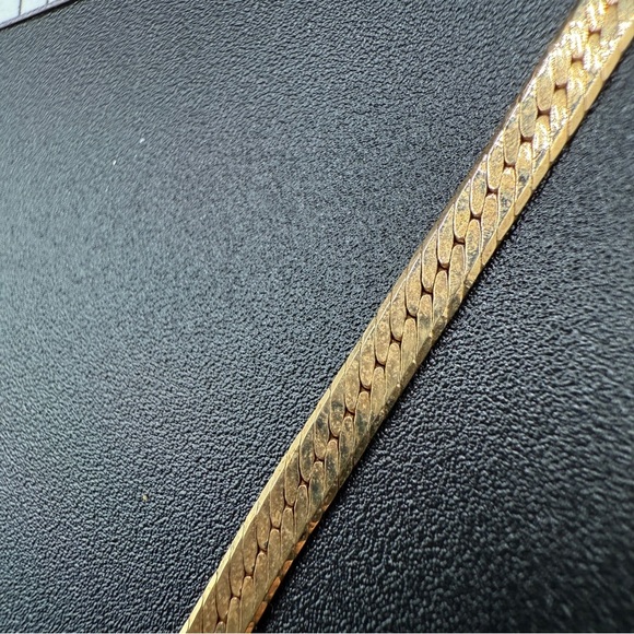 Vintage 1980s Majesty Collection V Shaped Elegant Gold Necklace with CZ Sparkle - Picture 6 of 17